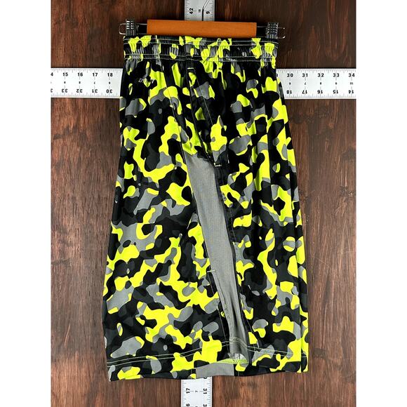 Nike DriFit Dynamo Athletic Training Shorts Volt Gray Black Men Large Activewear - Picture 3 of 8